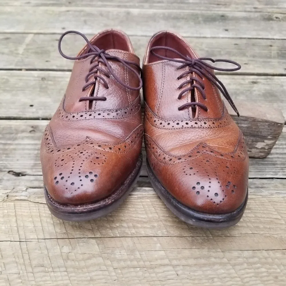 Vintage 70s Brown Leather Wingtip Brogue Vibram Sole Lace-up‎ Derby Oxfords 8